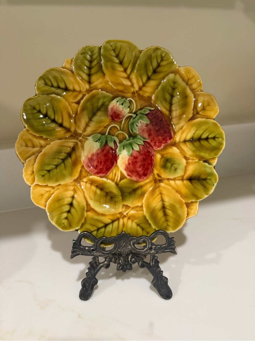 Antique Strawberry Plate - 7.5"